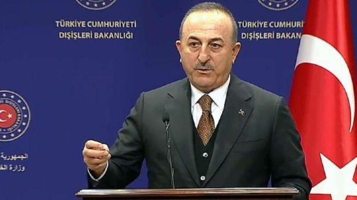 Bakan Çavuşoğlu Ukrayna\'daki Türklerin tahliyesiyle ilgili konuştu: Moskova\'dan onay bekliyoruz