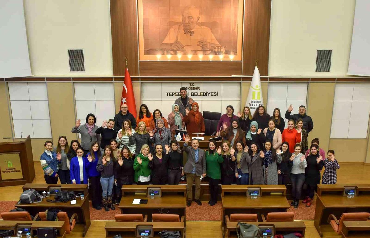 Başkan Ataç: "Belde Evlerimiz Eskişehir\'e renk katıyor"