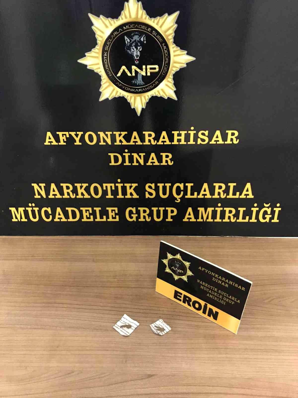 Dinar\'da polis operasyonunda eroin ele geçirildi