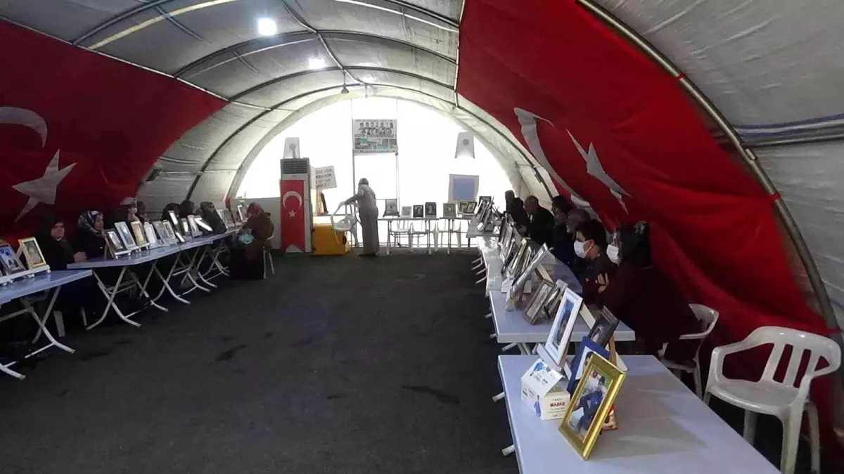 Evlat nöbetindeki ailelerin direnişi kararlılıkla sürüyor