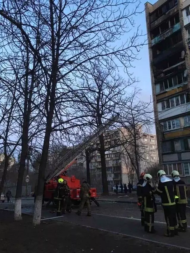 Kiev'de kayıp sayısı yükseliyor! 3 farklı sivil yerleşim alanı bombalandı: 2 ölü