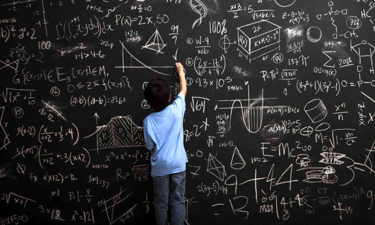 "Matematiğin mantıksal yapısını çözen öğrenciler akıl yürütme becerilerini daha iyi kullanıyor"