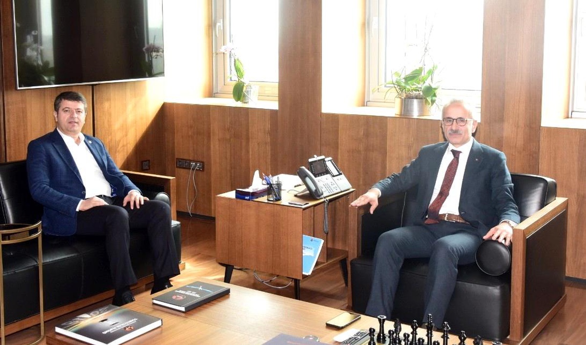 Milletvekili Tutdere, yol sorunlarını Genel Müdür Uraloğlu\'na anlattı