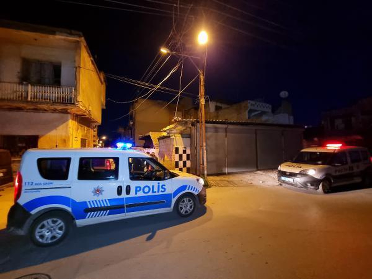 Oto tamirhanesine giren hırsızlar, suçüstü yakalandı