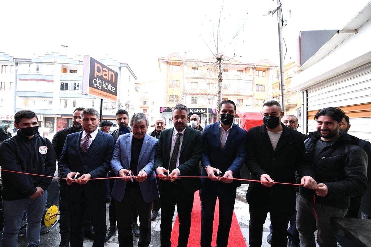 Pursaklar\'a yeni iş yerleri yeni istihdam alanları