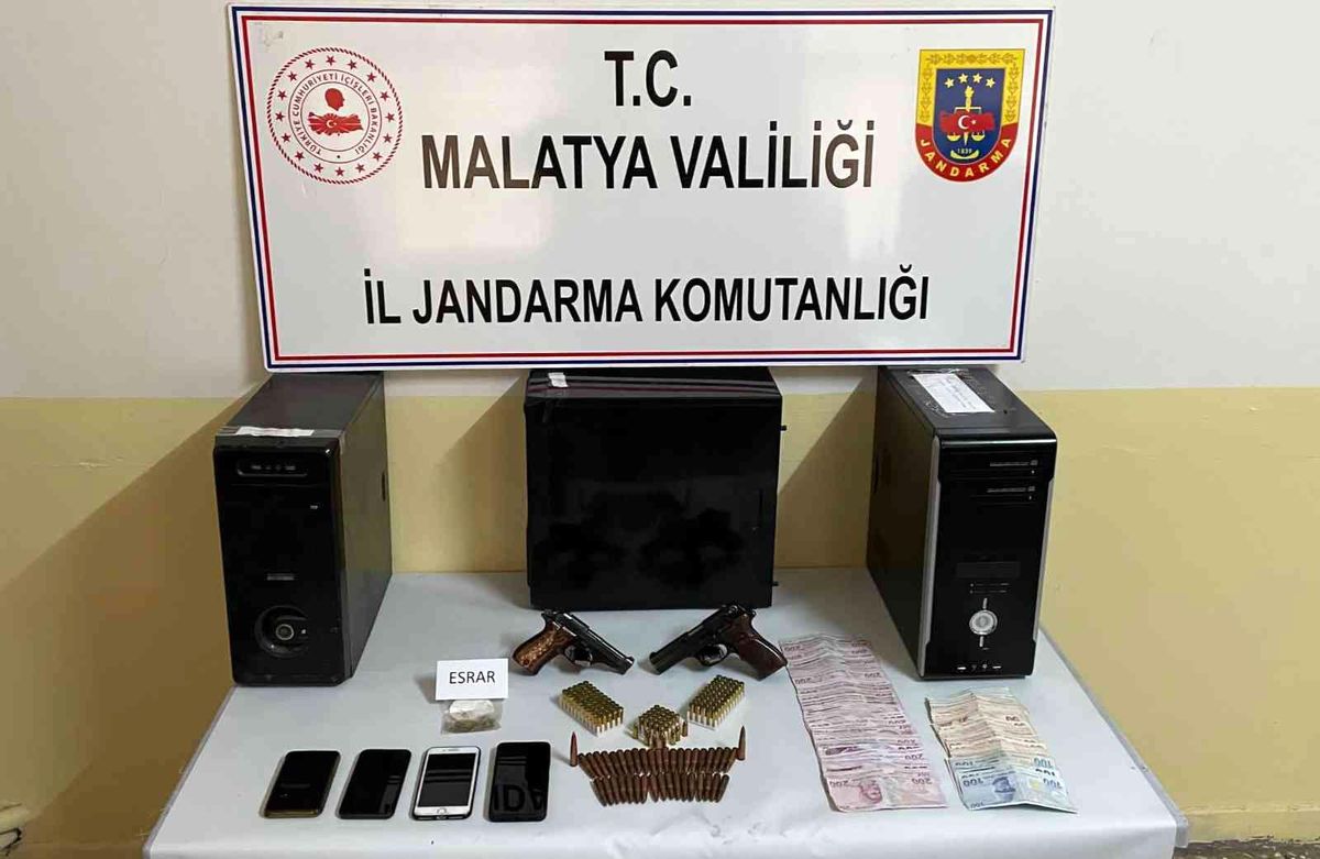 Son dakika haberleri... Yasa dışı bahis operasyonunda 4 zanlı gözaltına alındı