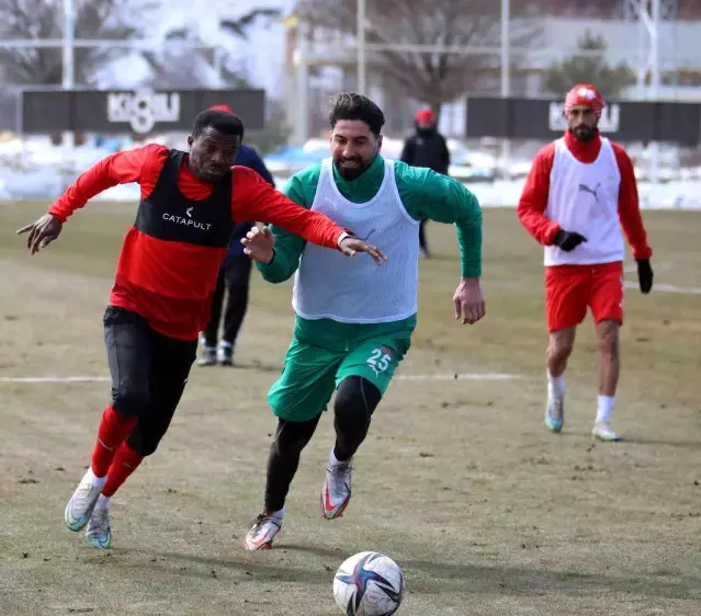 Sivasspor'da Altay mesaisi başladı