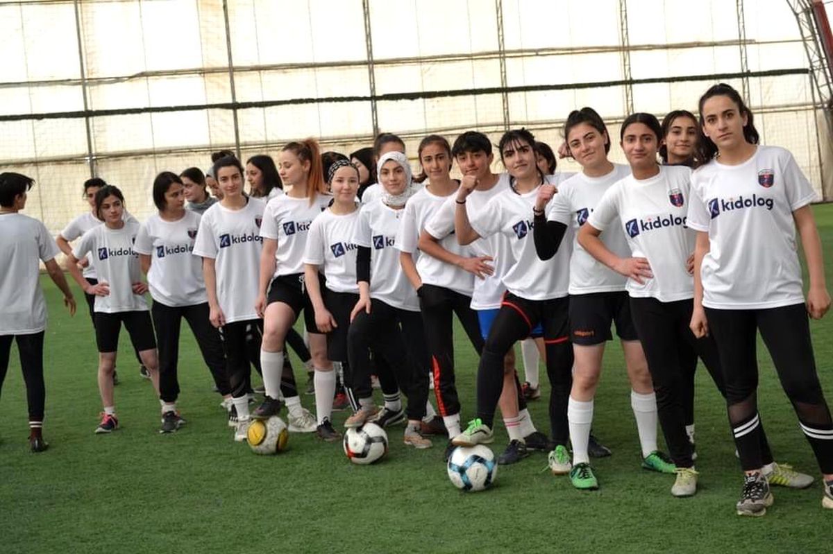 Vanlı yeşil sahanın sultanları şampiyonluğu hedefliyor