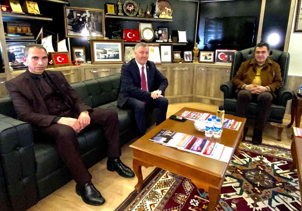Alihanoğlu ve ekibi, Başkan Demir\'le buluştu