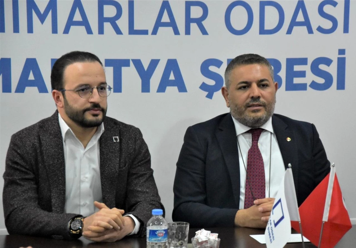 Başkan Sadıkoğlu: "Projeleri şehrimizin mimarları çizmeli"