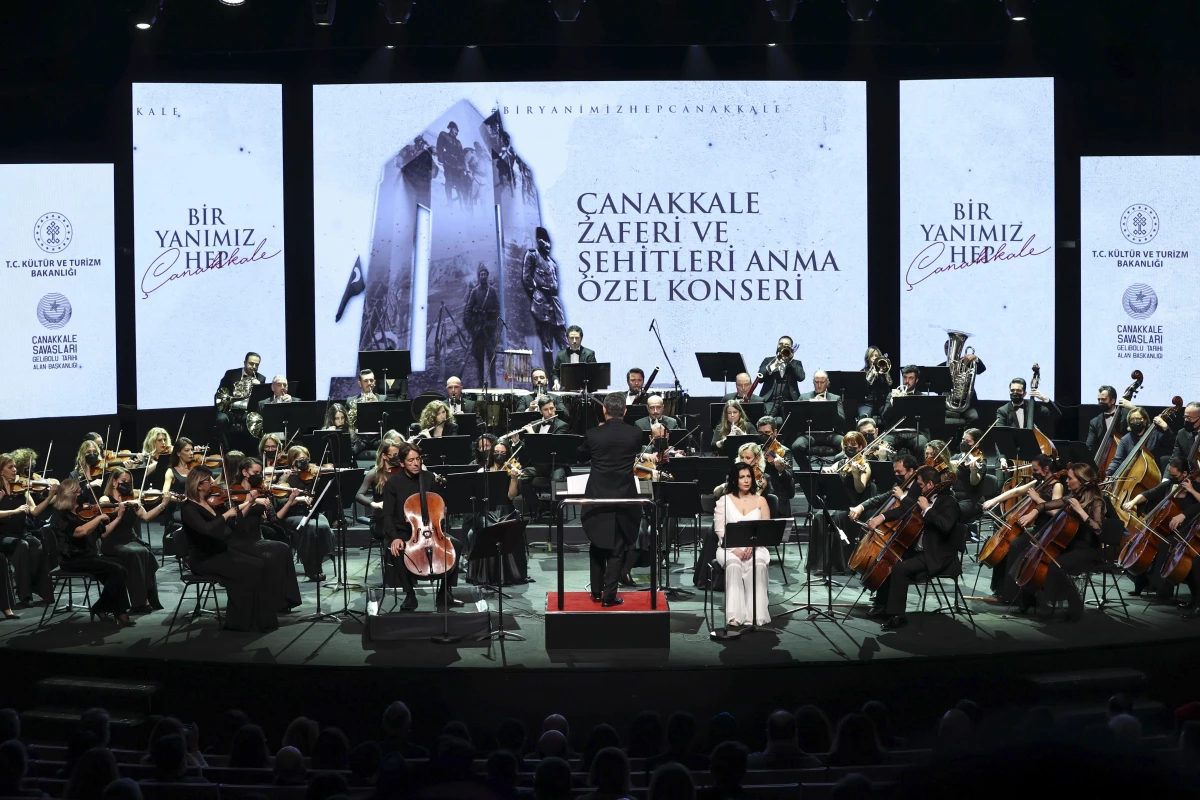 Son dakika haber | "Çanakkale Zaferi ve Şehitleri Anma Özel Konseri" AKM\'de sahnelendi
