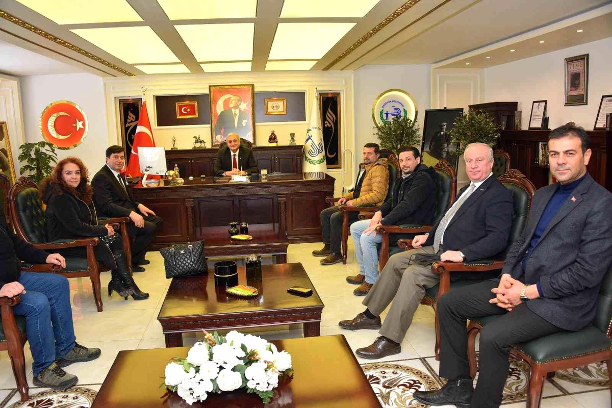 Esnaf ve Sanatkârlar Odası\'ndan Başkan Bakkalcıoğlu\'na ziyaret