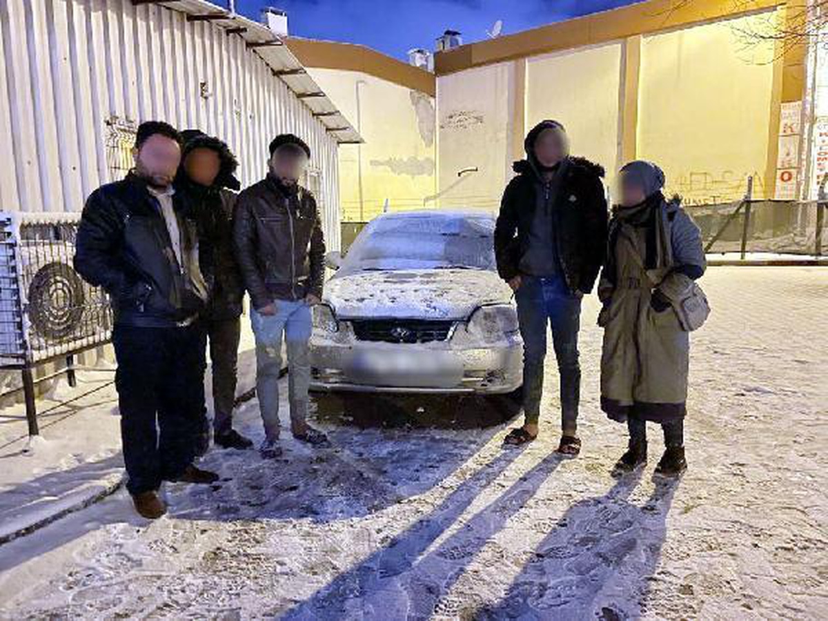 Gaziantep\'te 47 kaçak göçmen yakalandı, 3 organizatör tutuklandı