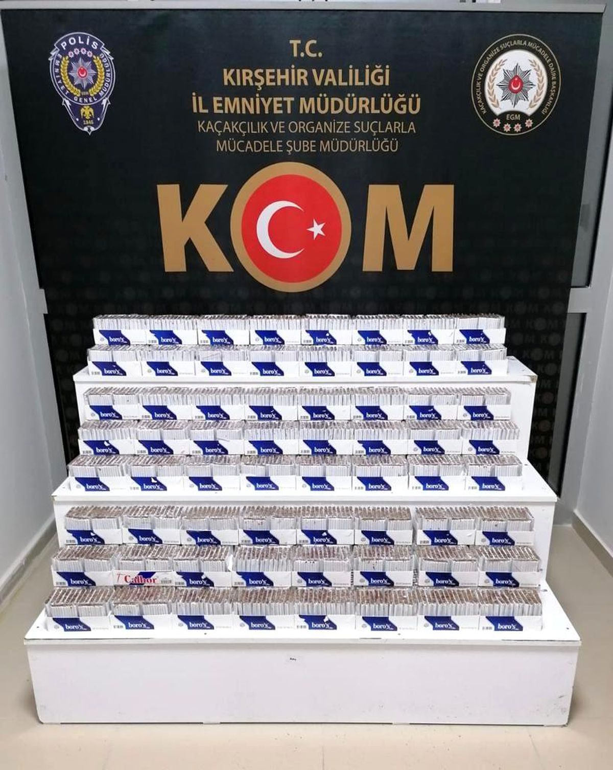 Son dakika... Kırşehir\'de kaçak tütün operasyonu