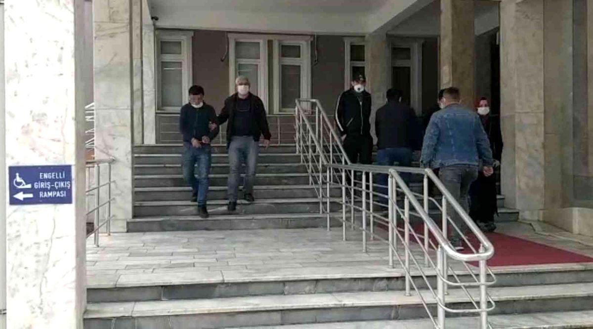 Manisa\'da 4 araçtan hırsızlık yapan şüpheli tutuklandı