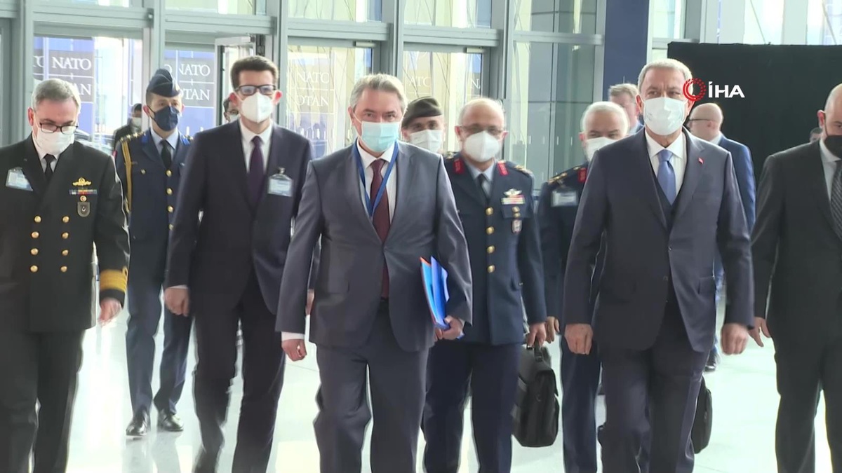 Son dakika haberi: Milli Savunma Bakanı Akar, NATO Karargahına geldi