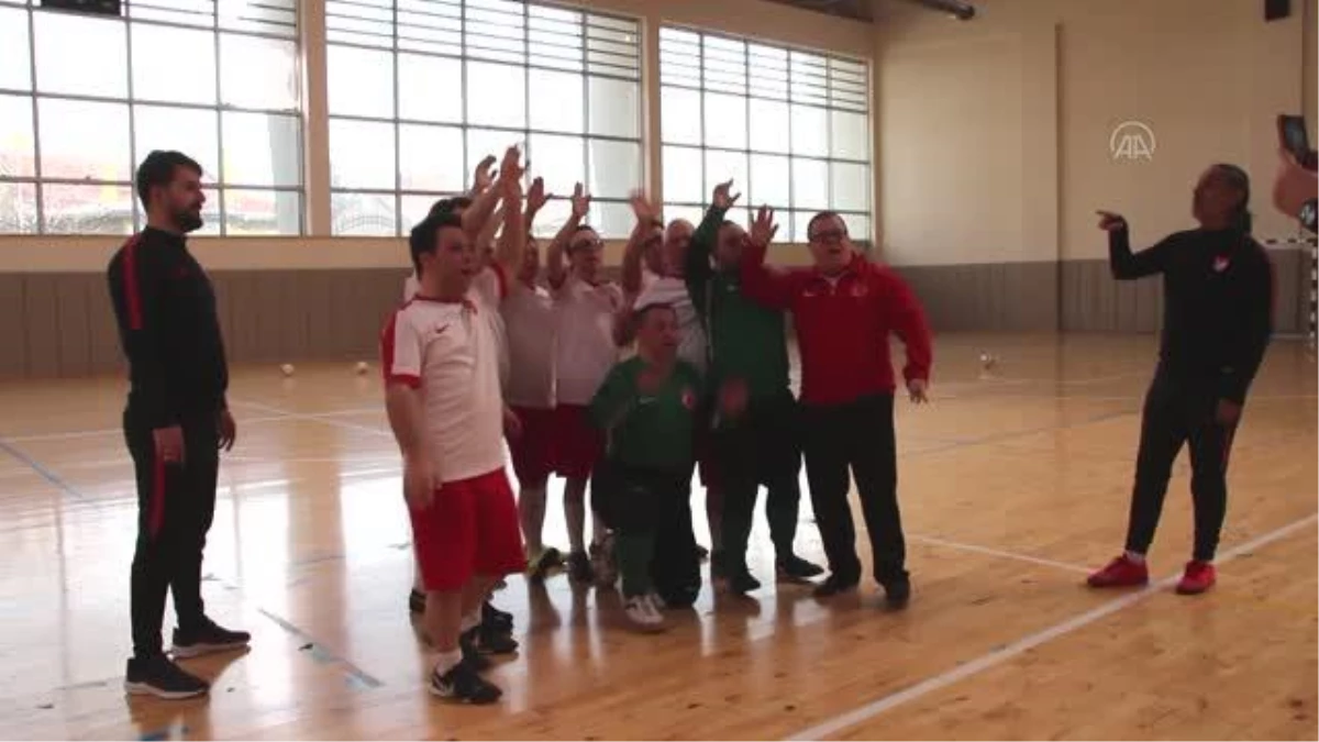 Ön yargıları kıran Down Sendromlular Futsal Milli Takımı yeni şampiyonluklar peşinde