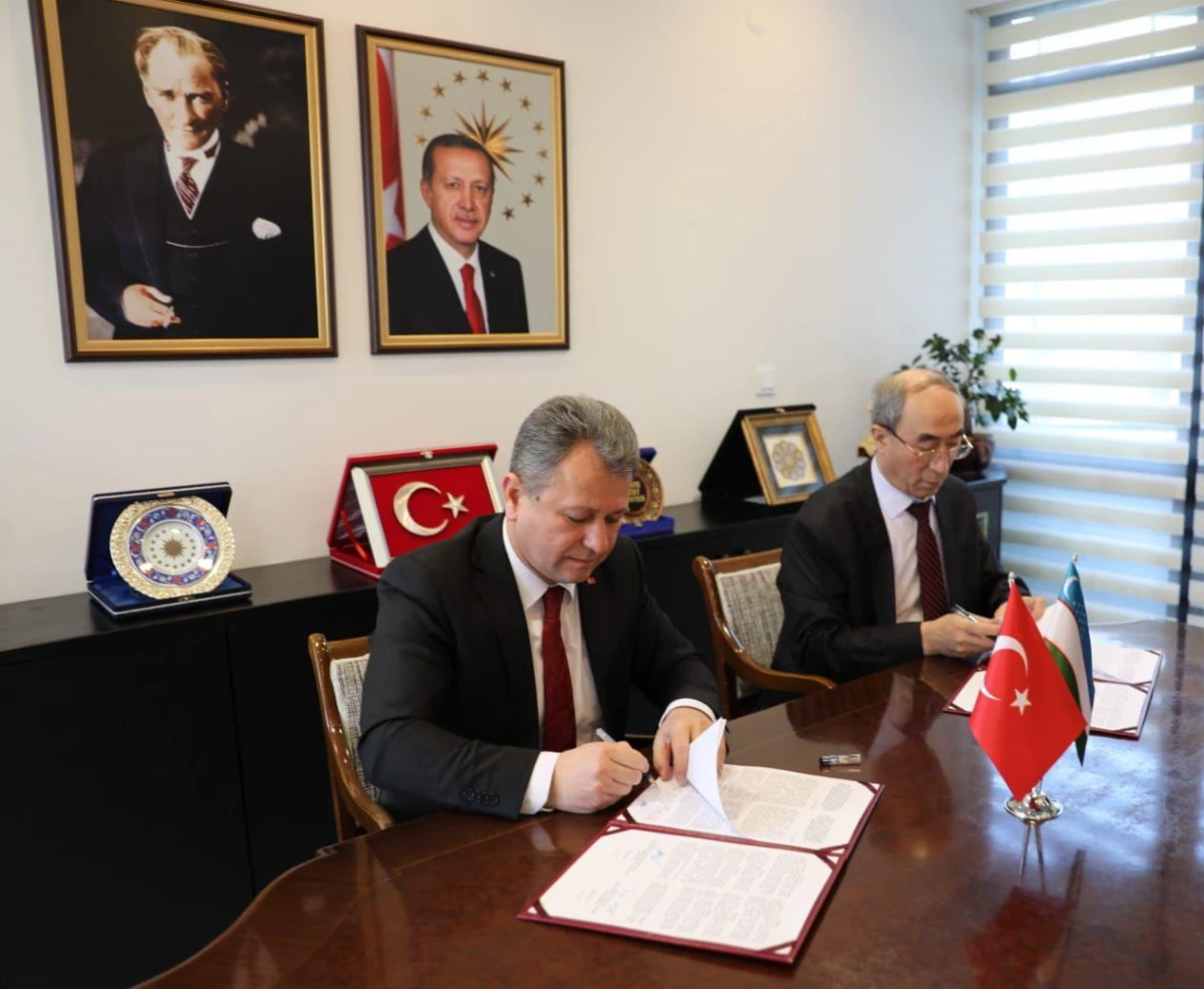 ÖSYM, Özbekistan Devlet Test Merkezi ile iş birliği protokolü imzaladı