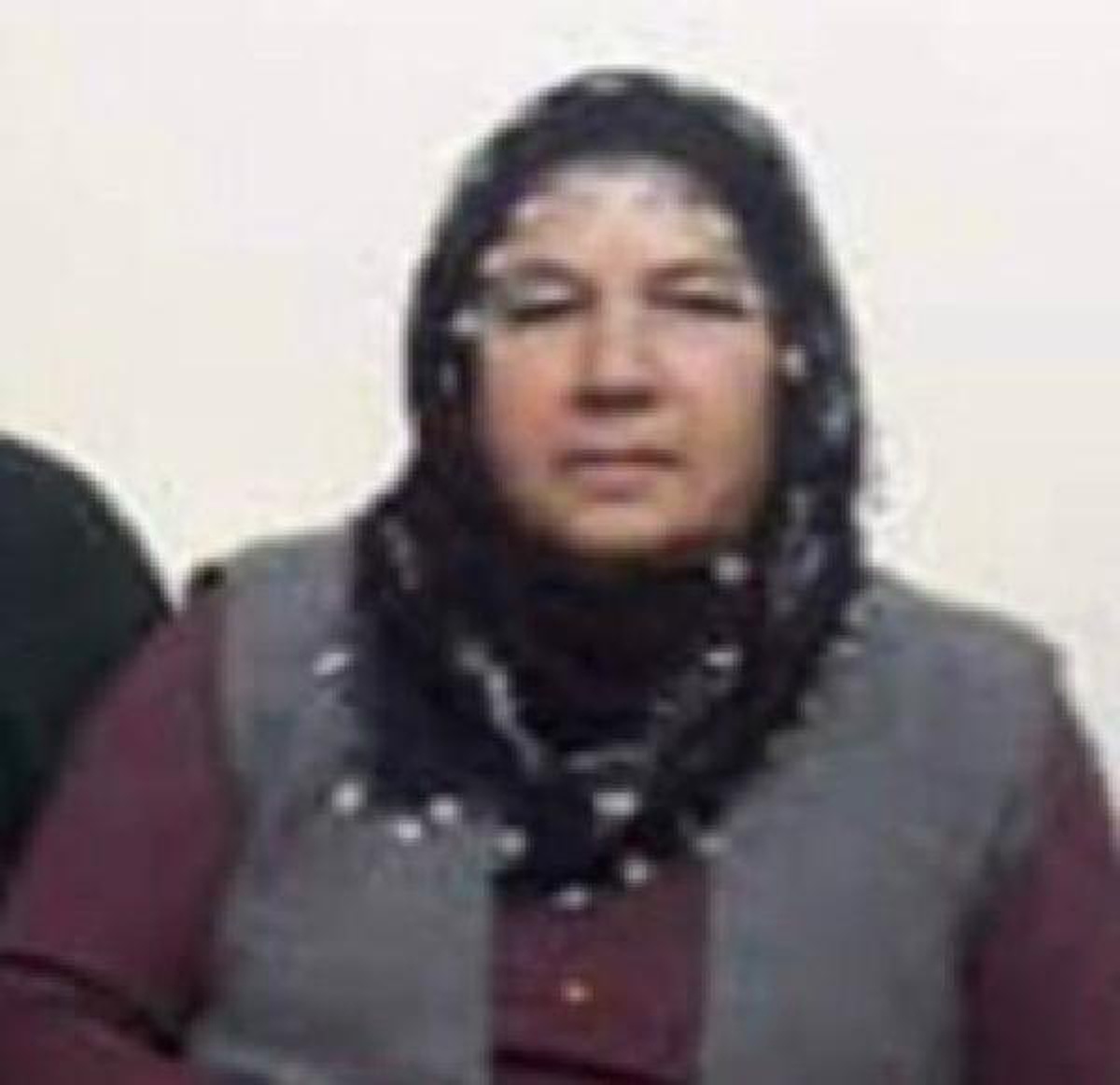 Son dakika haber: Sürücüsünün geri manevra yaptığı otomobilin altında kalan kadın öldü