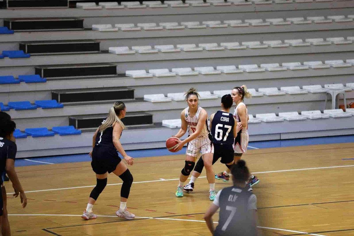 TKBL: Turgutlu Belediyespor: 76Antalya Güneşi: 62