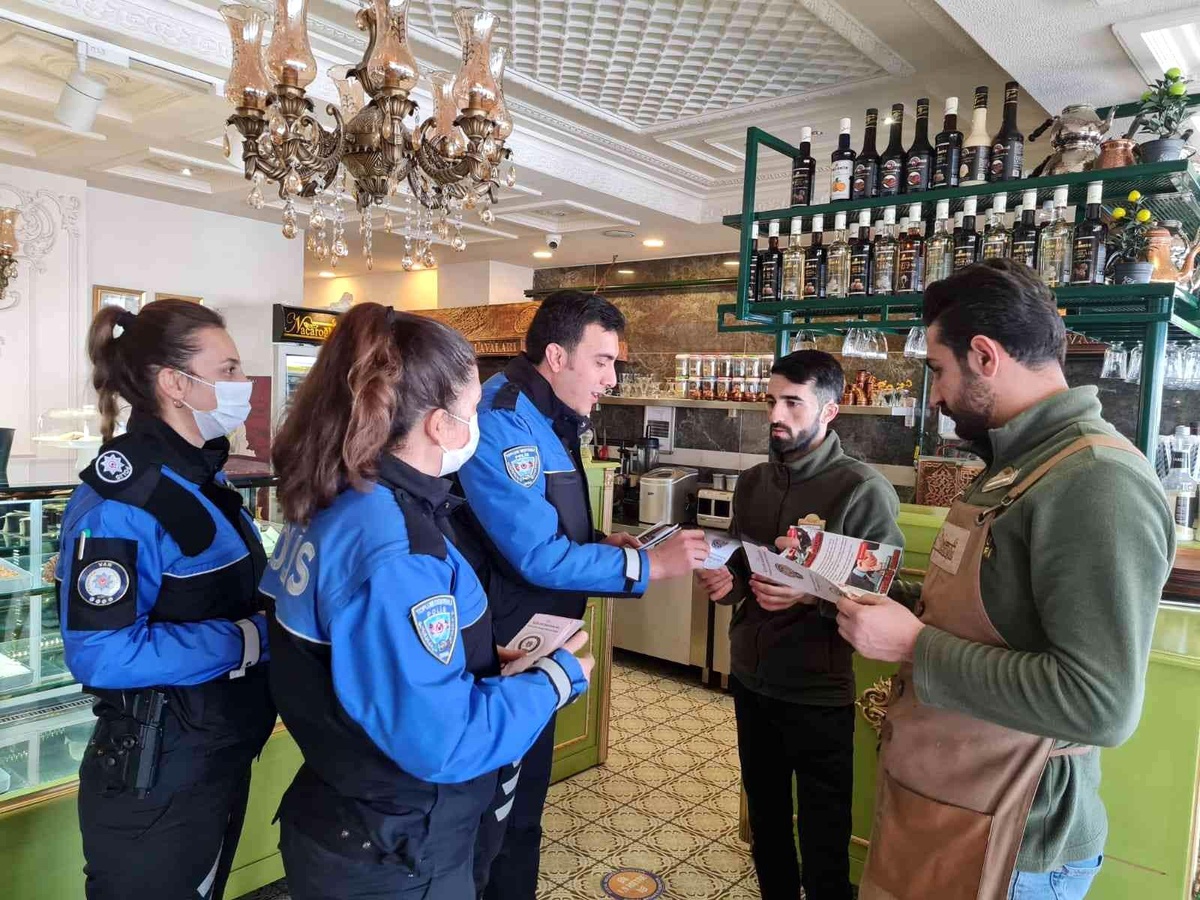 Son dakika 3. sayfa: Van polisinden esnafı bilgilendirme çalışması