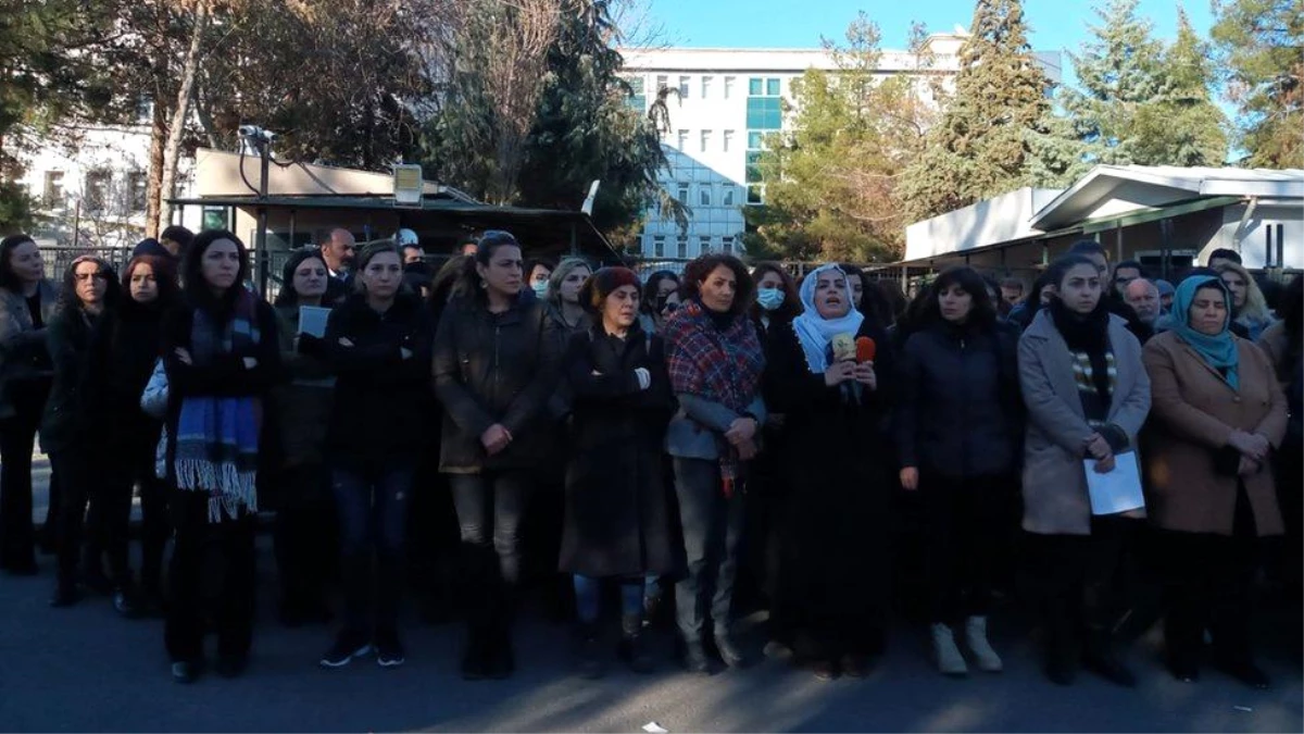 Diyarbakır\'da 24 kadının gözaltına alındığı operasyona tepkiler devam ediyor