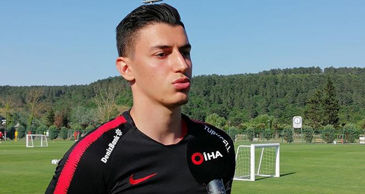 Fenerbahçe Başkanı Ali Koç, 21 yaşındaki kaleci Berke Özer ile yeni sezonda yolların ayrılacağını açıkladı