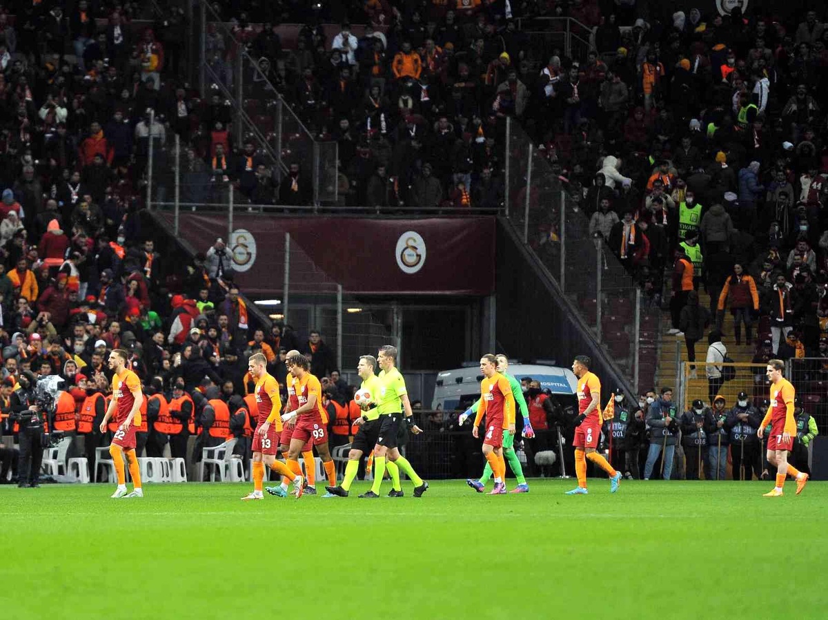 Galatasaray bu sezonki Avrupa defterini kapadı