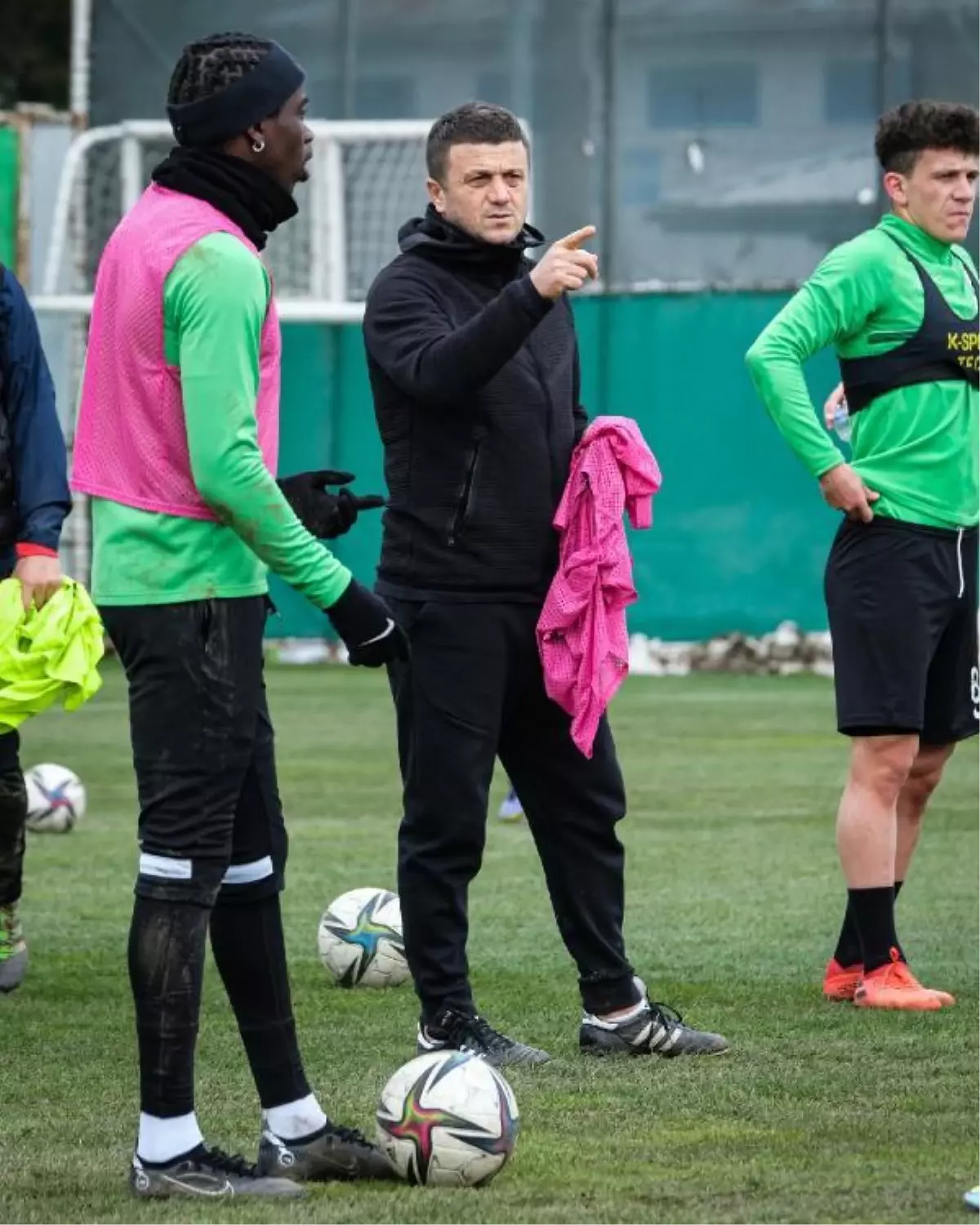 Hakan Keleş: 3 haftadır iyi oyun beni mutlu ediyor