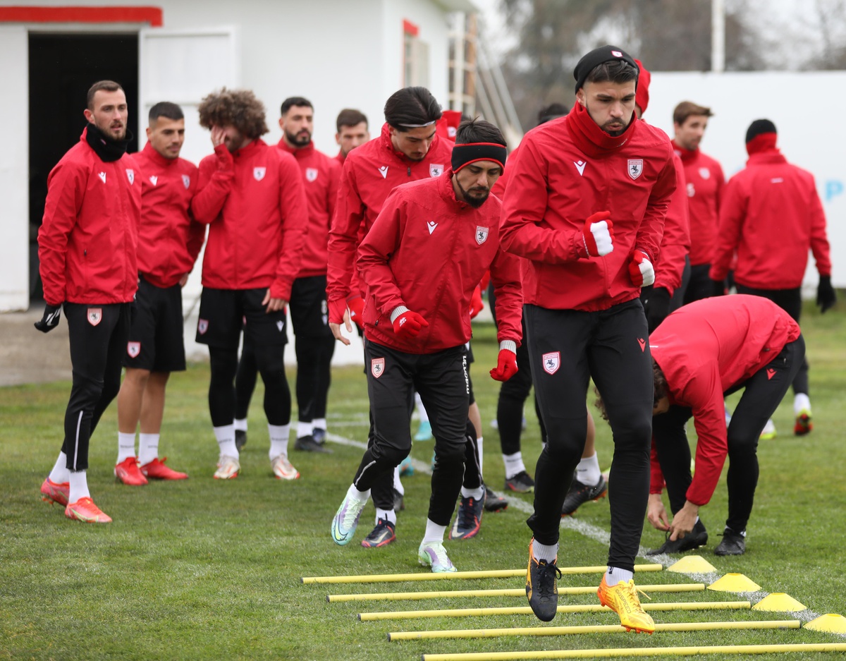 Samsunspor, Büyükşehir Belediye Erzurumspor karşısında 3 puan hedefliyor