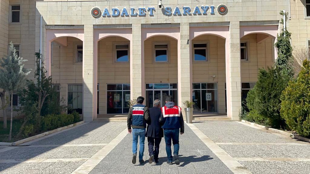 Siirt\'te 16 yıl 3 ay kesinleşmiş hapis cezası bulunan hükümlü yakalandı