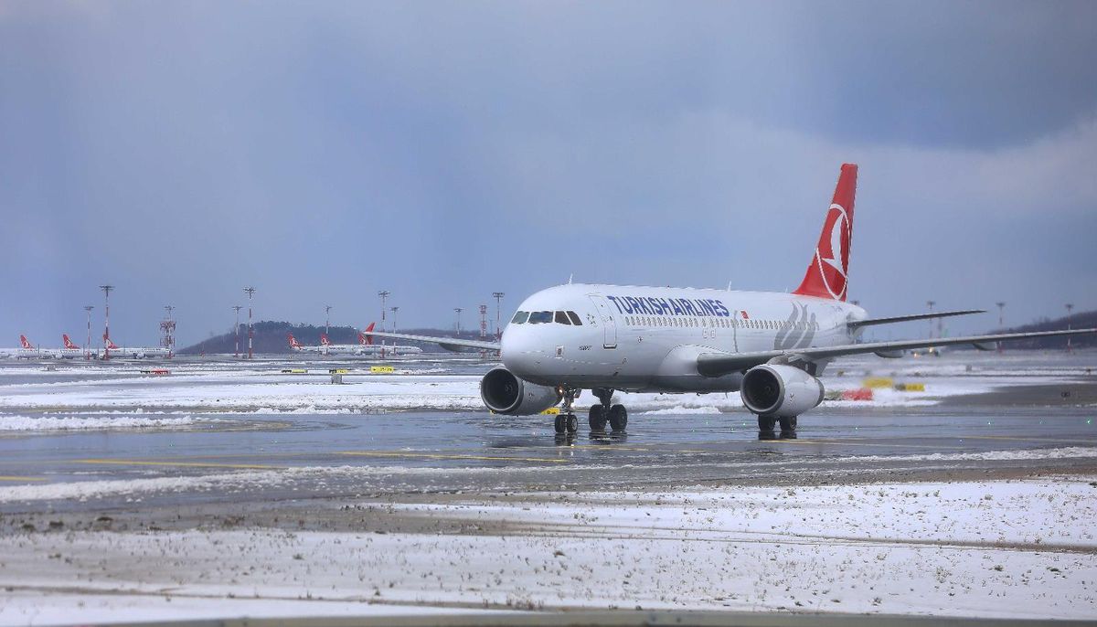 THY\'nin 100 seferi beklenen kar yağışı nedeniyle iptal edildi