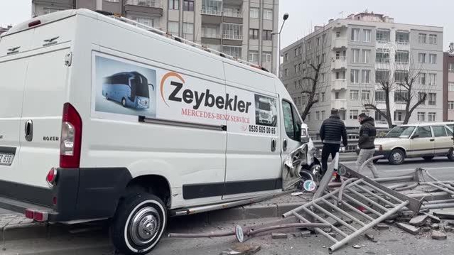 Zincirleme trafik kazasında 1 kişi yaralandı