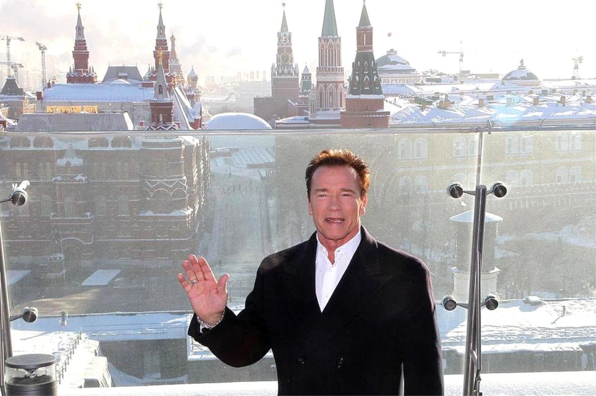 Arnold Schwarzenegger\'in Ukrayna savaşı karşıtı videosu Rusya\'da sosyal medyada viral oldu
