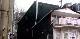 Bandırma güne karla uyandı