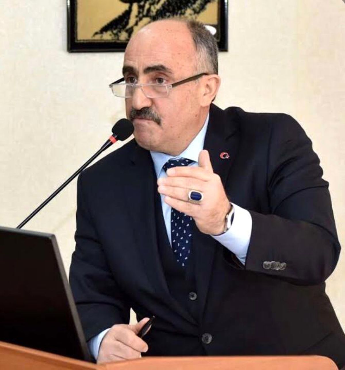 Başkan Tanfer, "Eşine rastlanır bir savaş yok"