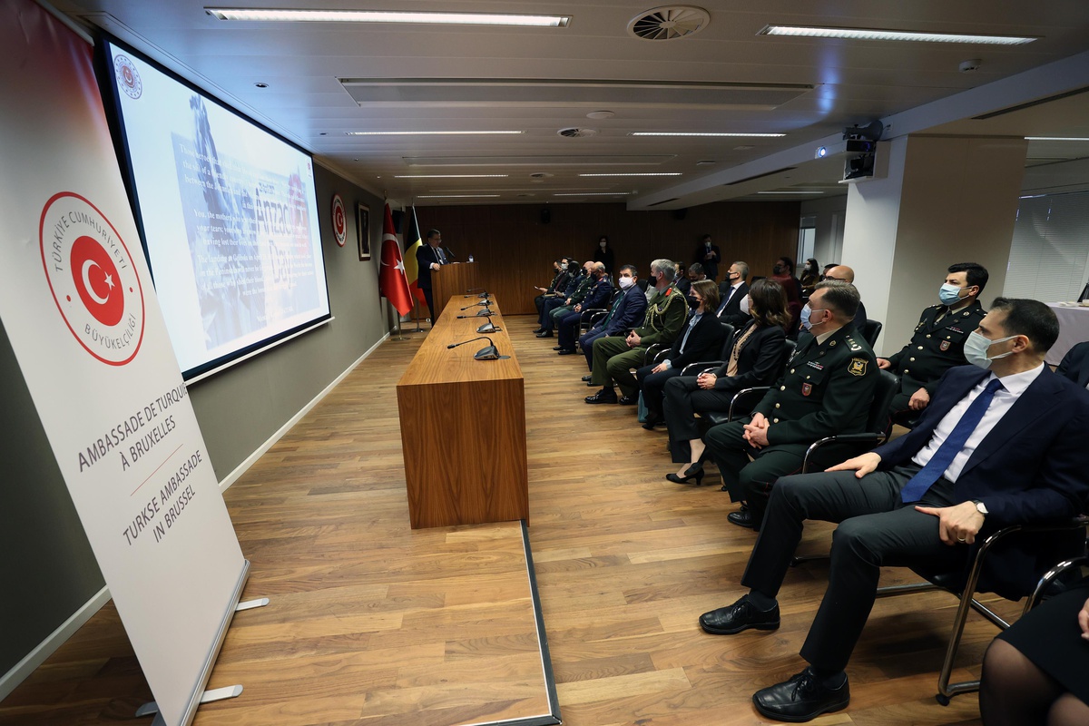 Son dakika: Brüksel\'de Çanakkale Deniz Zaferi\'nin 107. yıl dönümü dolayısıyla tören düzenlendi