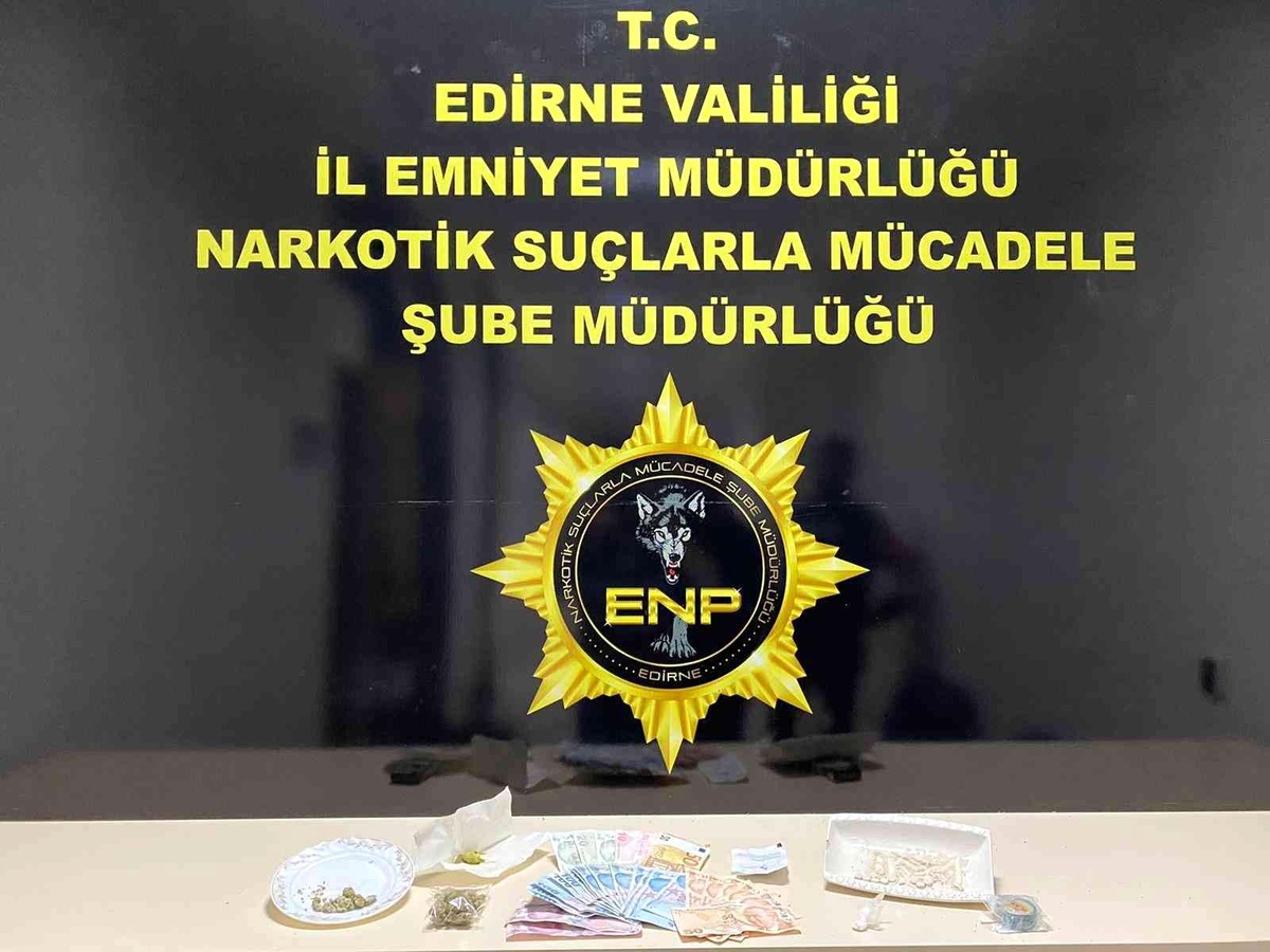 Son dakika... Edirne\'de uyuşturucu operasyonunda 3 gözaltı