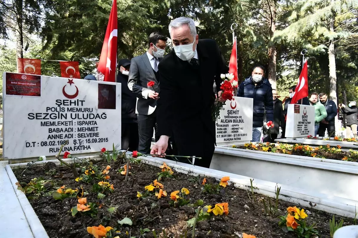 Eski eşini tüfekle öldürüp cesedini yaktığı öne sürülen kadın yargılanıyor