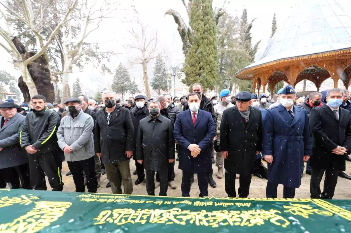 Genelkurmay 2. Başkanı Bayraktaroğlu\'nun acı günü