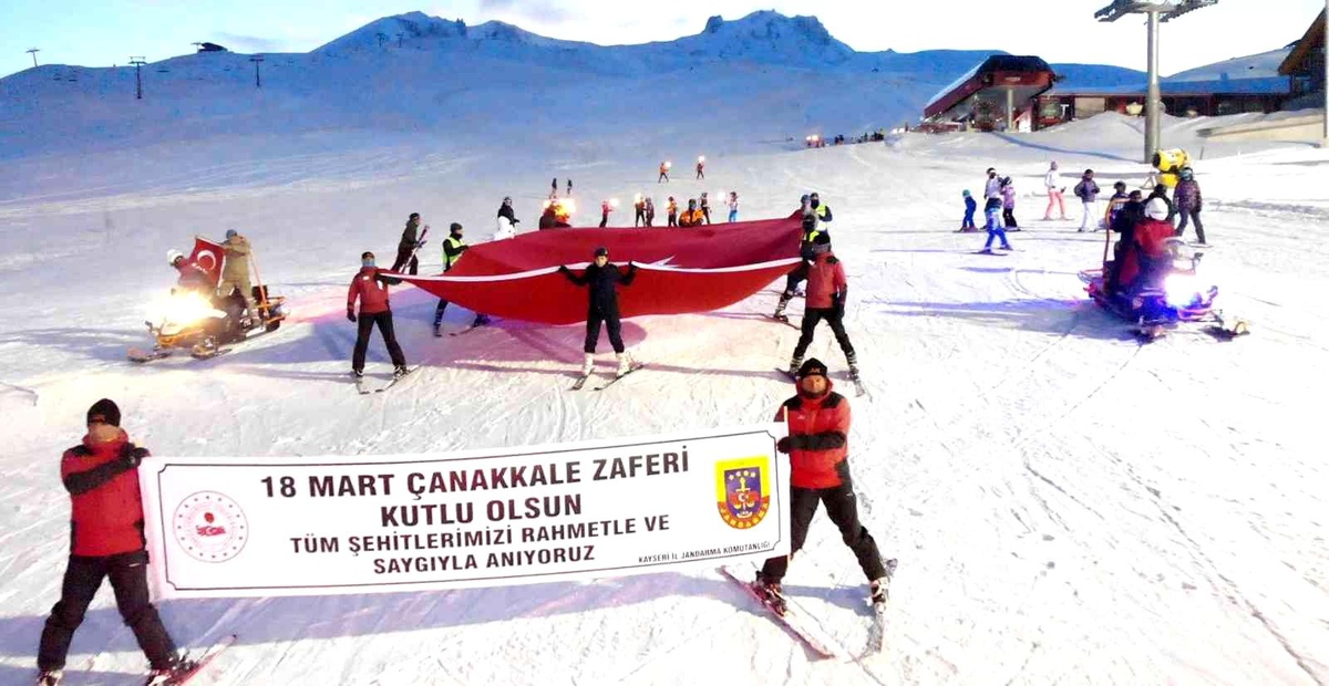 Kayseri\'de jandarma ekipleri 18 Mart\'ı böyle andı