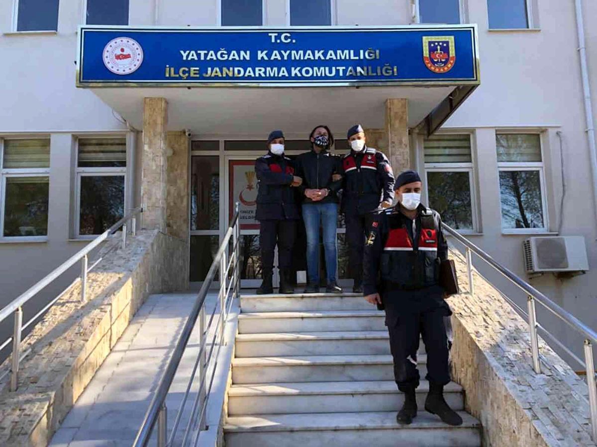 Muğla\'da dolandırıcılık yapan 3 sahte jandarma Denizli\'de yakalandı