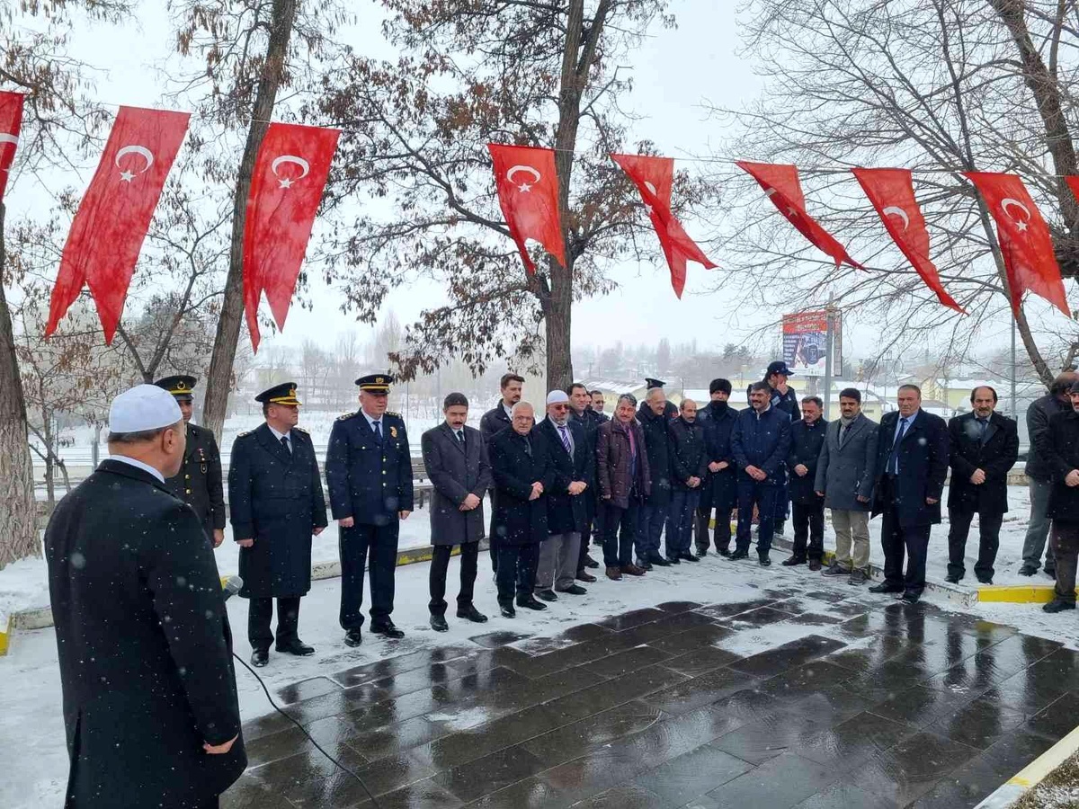 Pasinler\'de 18 Mart Çanakkale Şehitleri anıldı