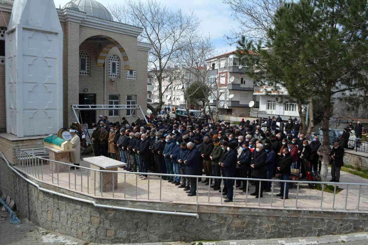 Sadettin Gezen son yolculuğuna uğurlandı