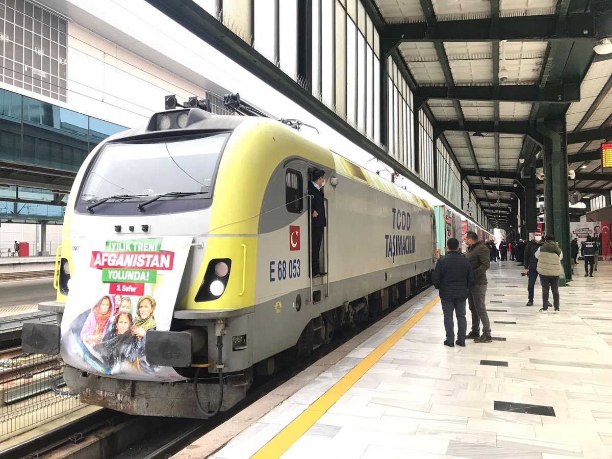 Marmaray seferleri saat 02.00\'ye kadar devam edecek