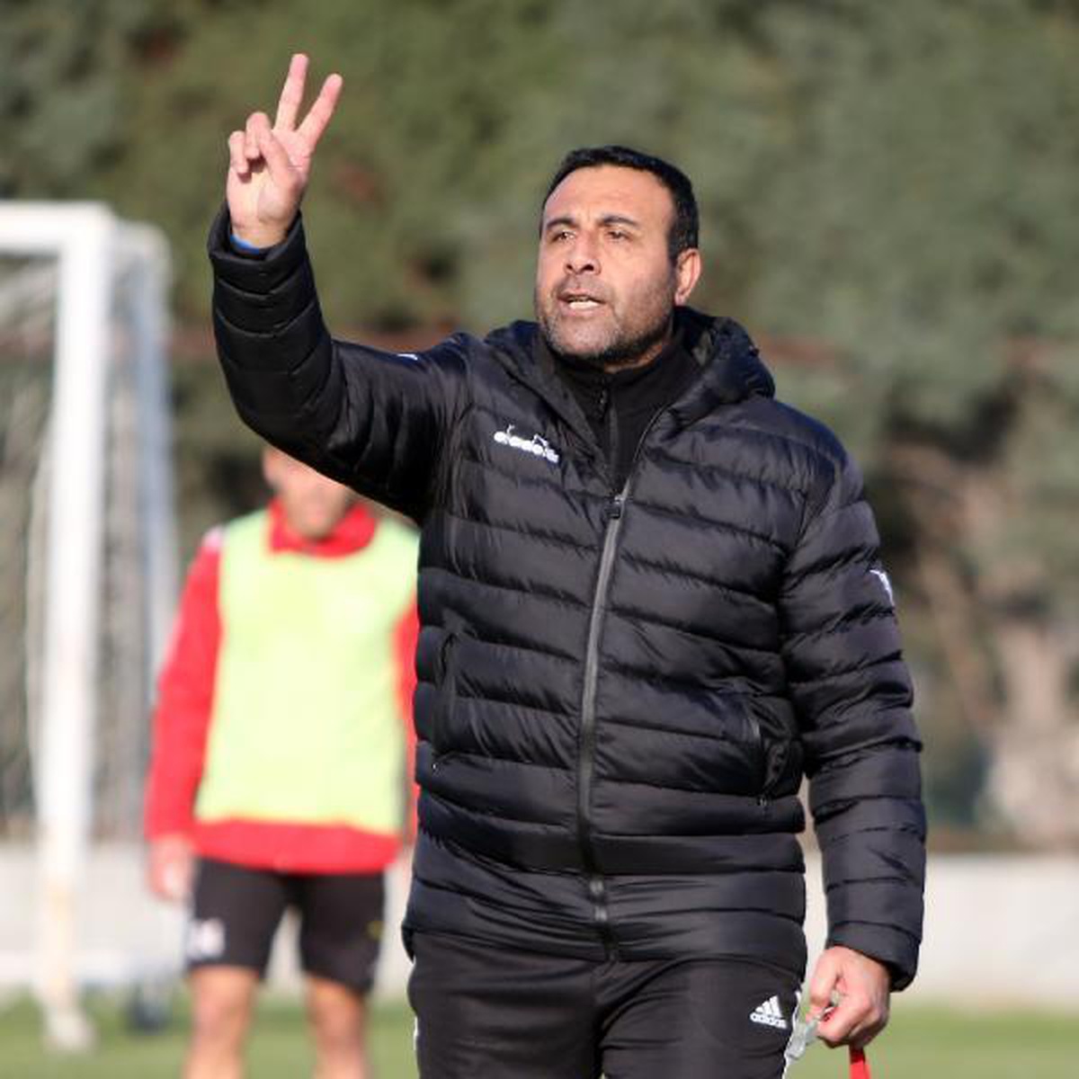 Turgutluspor\'da Nadir Arıkan\'ın gözü 9 final maçında