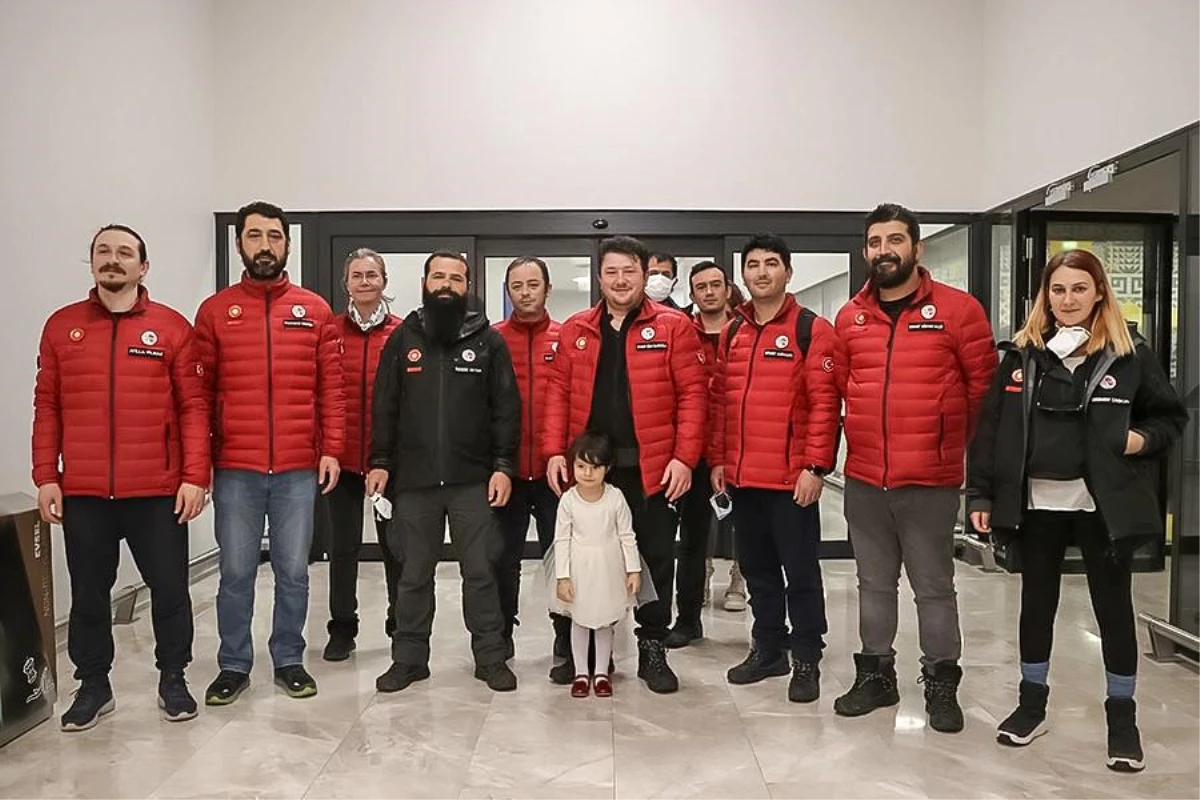 Ulusal Antarktika Bilim Seferine katılan ekip Türkiye\'ye döndü