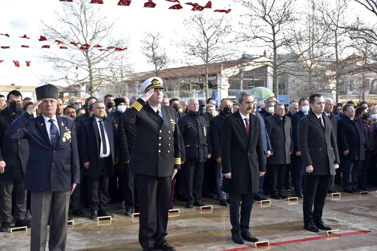 Urla\'da Çanakkale Şehitleri anıldı