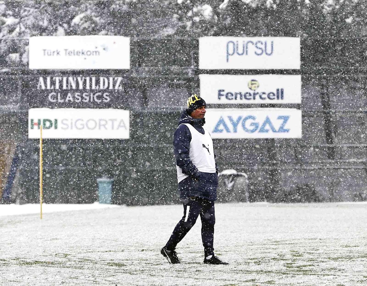 Fenerbahçe, Konyaspor maçı hazırlıklarını tamamladı