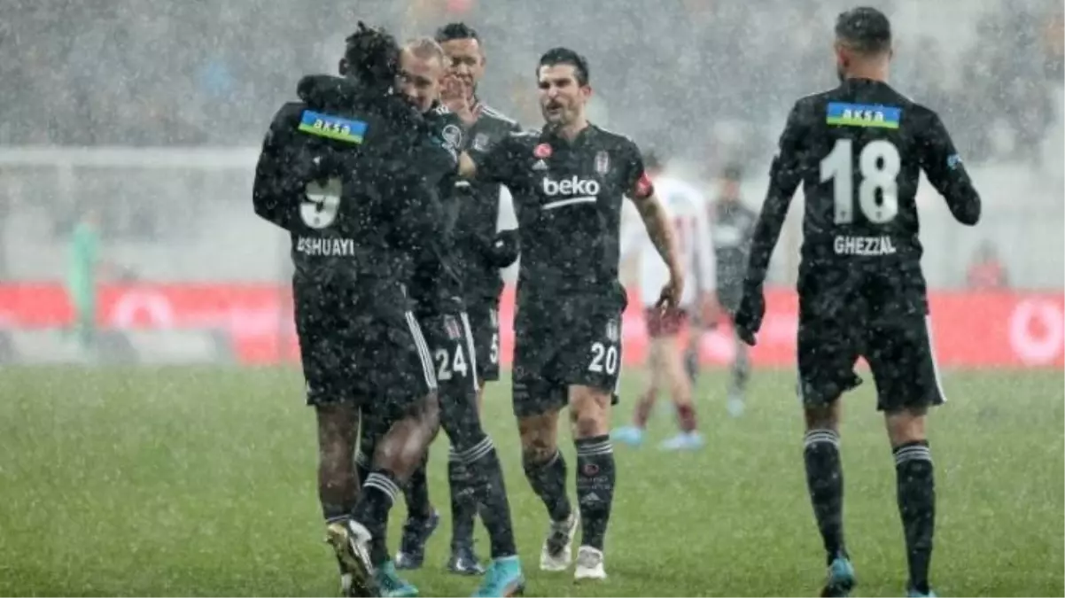 Kara Kartal'da Ghezzal isyanı! Hatayspor karşılaşmasından sonra açtı ağzını yumdu gözünü